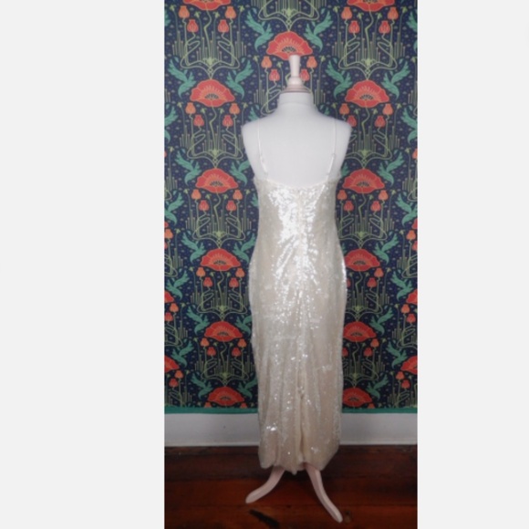 Karen Millen Cream Sequin Rosette Plunge Party Cocktail Dress Nwt US 6 - Picture 7 of 7